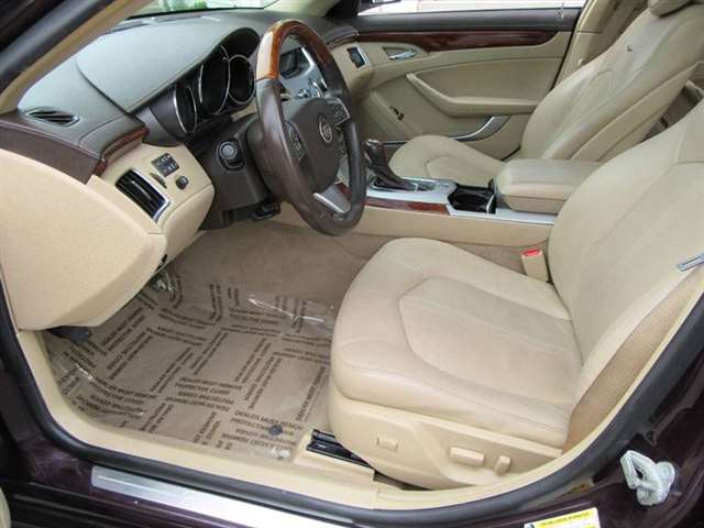 2010 Cadillac CTS AWD 3.0L V6 Luxury 4dr Sedan